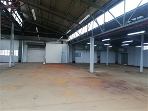 350 m² Industrial space in Prospecton Industrial