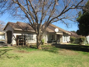 3 Bed House in Vryburg