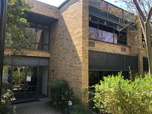 1064 m² Commercial space in Woodmead