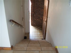 3 Bed House in Sinoville