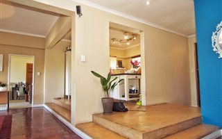 2 Bedroom Apartment in Illovo