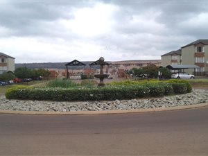 2 Bed Apartment in Montana Gardens