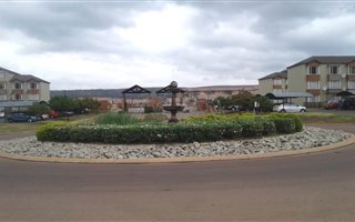 2 Bedroom Apartment in Montana Gardens