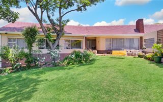 3 Bedroom House in Victory Park