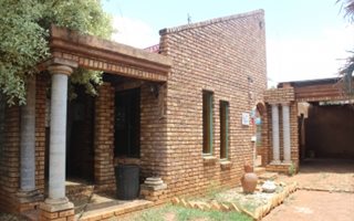 2 Bedroom House in Pretoria North