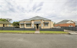 3 Bedroom House in Rosemount