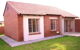 3 Bedroom Simplex in Eco Park