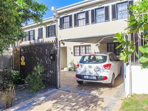 2 Bed Duplex in Hout Bay and surrounds
