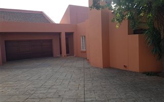 3 Bedroom House in Eldoglen