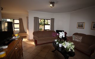 3 Bedroom Duplex in Woodhill