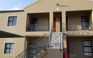 2 Bedroom Apartment in Groenvallei