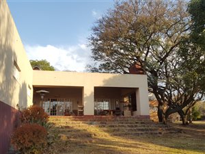 224.4 ha Farm in Roossenekal