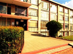 2 Bed Apartment in Germiston South