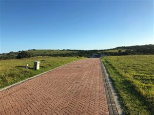 825 m² Land available in Kenton-on-Sea