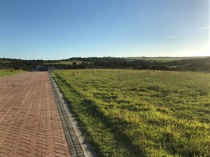 825 m² Land available in Kenton-on-Sea
