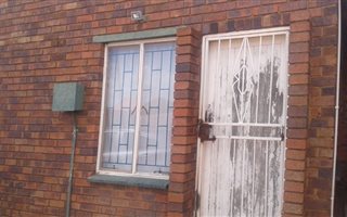 2 Bedroom House in Lakeside