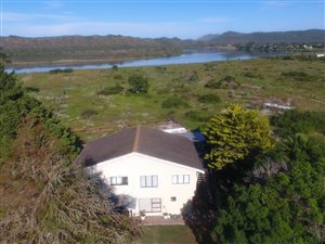 5 Bed House in Sedgefield