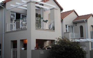 2 Bedroom Cluster in Eagle Canyon Golf Estate
