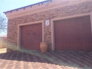 3 Bed House in Doringkruin