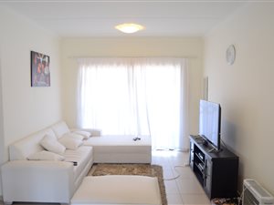 2 Bed Apartment in Carlswald Estate