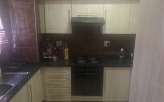 2 Bedroom Apartment in Valhalla