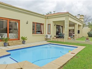 3 Bedroom House in Dainfern