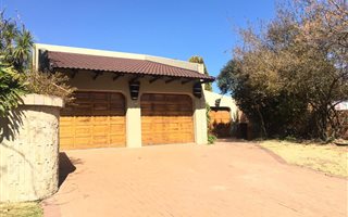 3 Bedroom House in Boat Lake Village