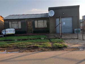 2 Bed House in Tsakane