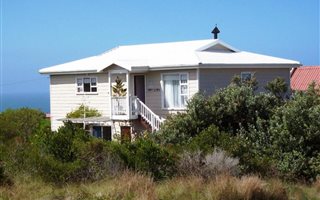 3 Bedroom House in Dana Bay