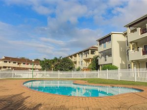 3 Bedroom Apartment in Shelly Beach