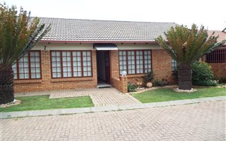 3 Bedroom Townhouse in Del Judor