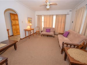 4 Bed House in Stellenberg
