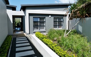 4 Bedroom House in Palm Lakes Estate