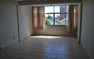 2 Bedroom Flat in Amanzimtoti