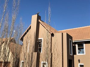 3 Bed House in Zwartkop Golf Estate