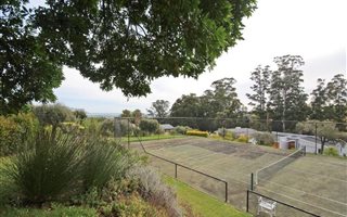 808 m² Land available in Helderrand