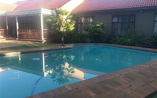 5 Bedroom House in Flora Gardens