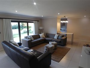 4 Bed House in Midstream Hill