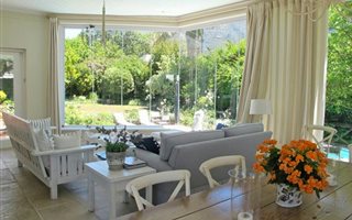 3 Bedroom House in Bishopscourt