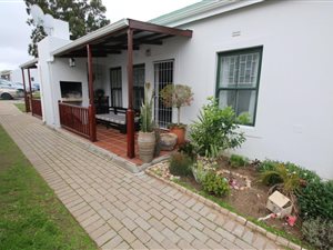 2 Bed House in Goedemoed
