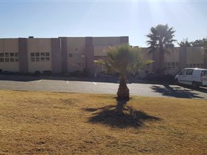 1056 m² Industrial space in Bredell AH