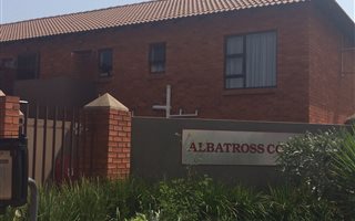 2 Bedroom House in Albertsdal