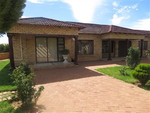 3 Bed House in Delareyville