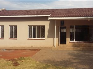 3 Bed House in Kuruman