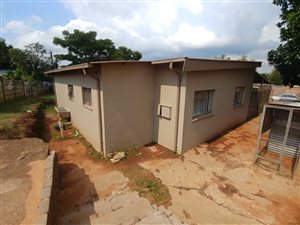 3 Bed House in Laudium