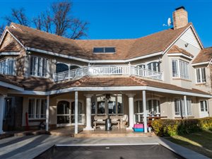 4 Bed House in Westdene