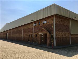 1813 m² Industrial space in Longmeadow