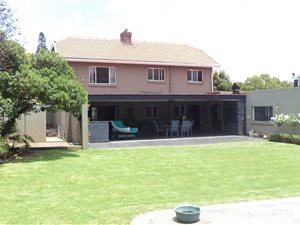 3 Bedroom House in Isandovale
