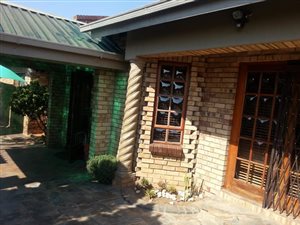 3 Bed House in Lesedi Park