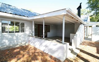 4 Bedroom House in Paarl